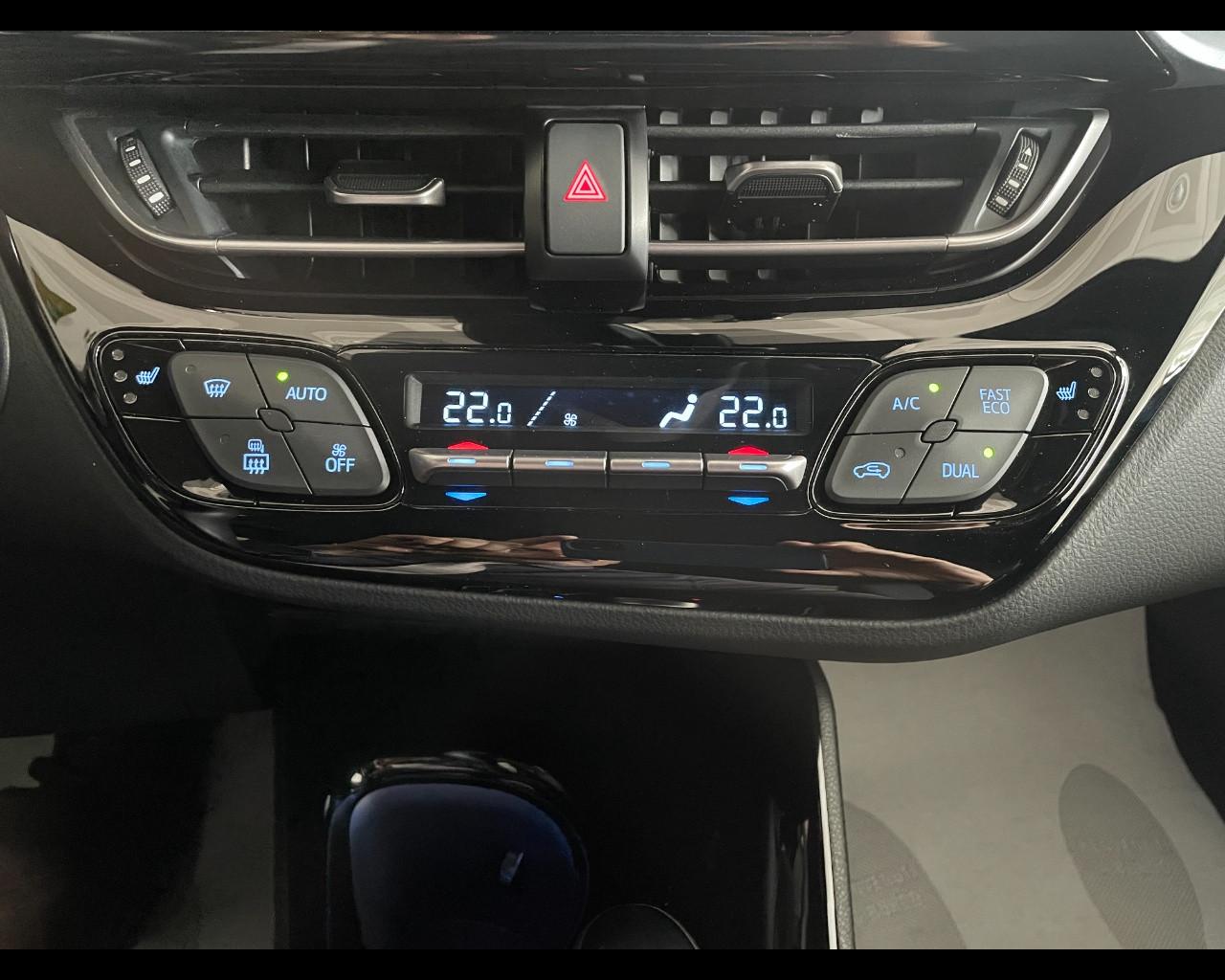 TOYOTA C-HR I - C-HR 1.8h Lounge 2wd e-cvt
