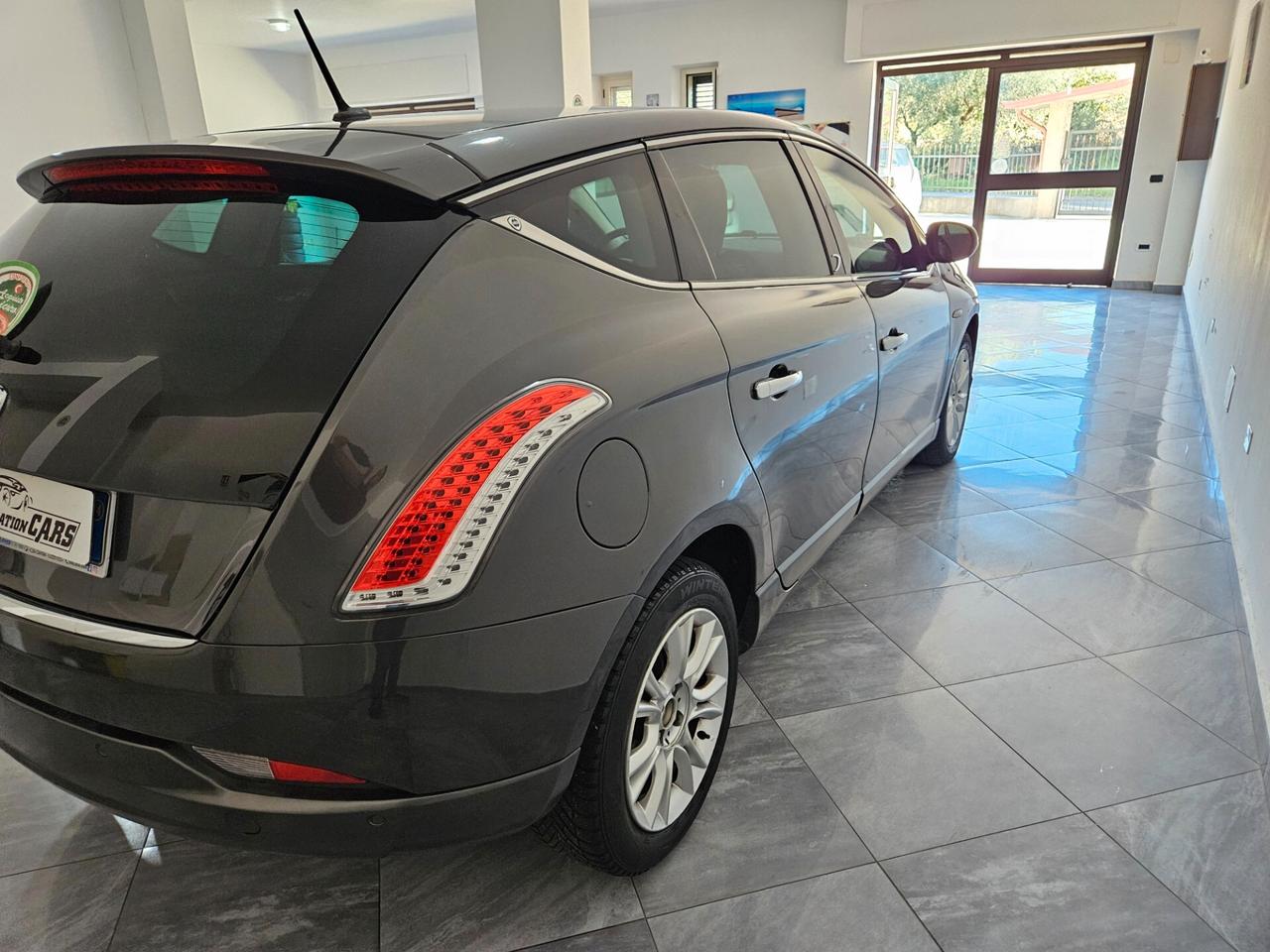 Lancia Delta 1.6 MJT DPF Silver