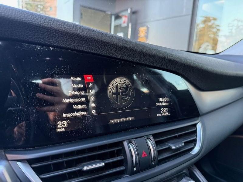 Alfa Romeo Giulia Giulia 2.2 Turbodiesel 180 CV AT8 Super