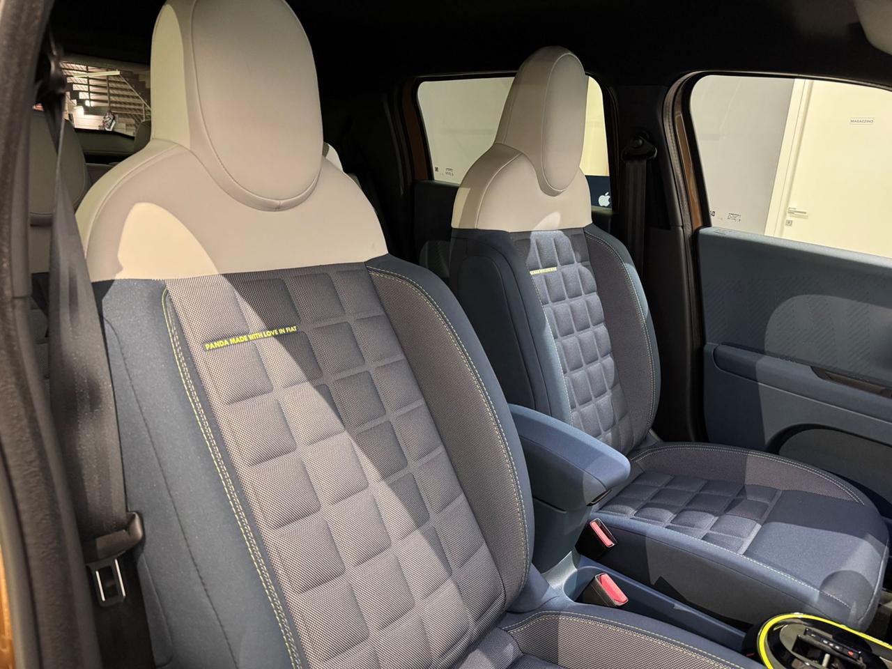 FIAT Grande Panda 1.2 hybrid La Prima 110cv edct - VARI COLORI!