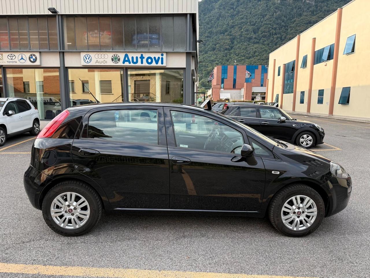 Fiat Punto 1.4 8V 5 porte E6 Lounge GPL ***OK NEOPATENTATI***