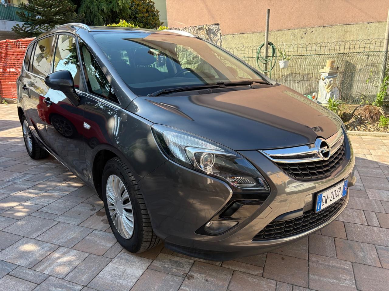 Opel Zafira Tourer 2.0 CDTi 7 posti pronta uso