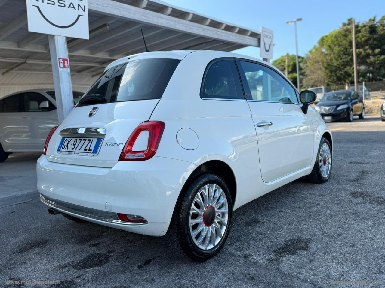 FIAT 500 1.0 Hybrid Red