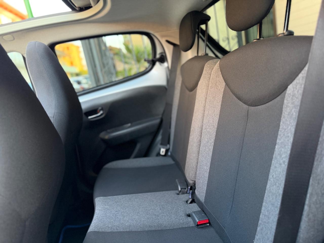 Citroen C1 PureTech 82 5 porte Shine