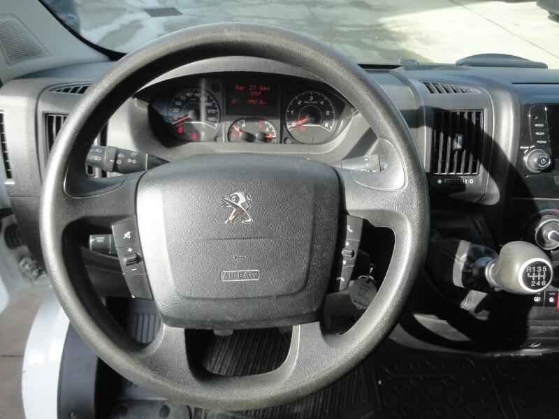 PEUGEOT Boxer (3ª serie) Boxer 335 2.0 BlueHDi...