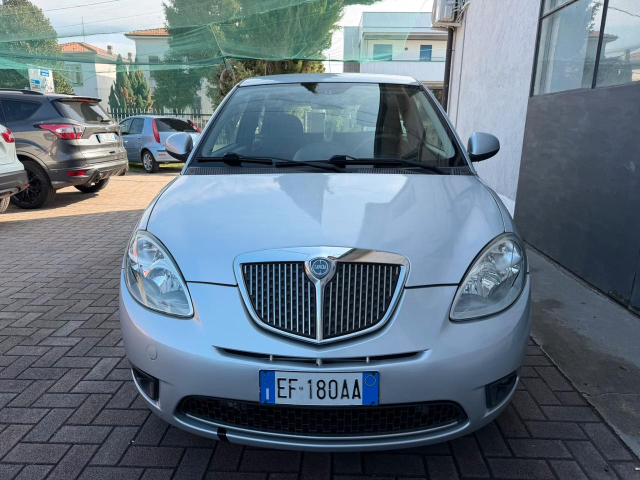 Lancia Ypsilon 1.2 Argento