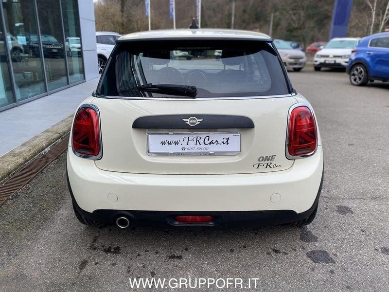 MINI Mini (F56) 1.5 One 75 CV Baker Street