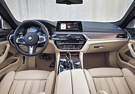 BMW Serie 5 G31 2017 Touring - 520d Touring Msport auto