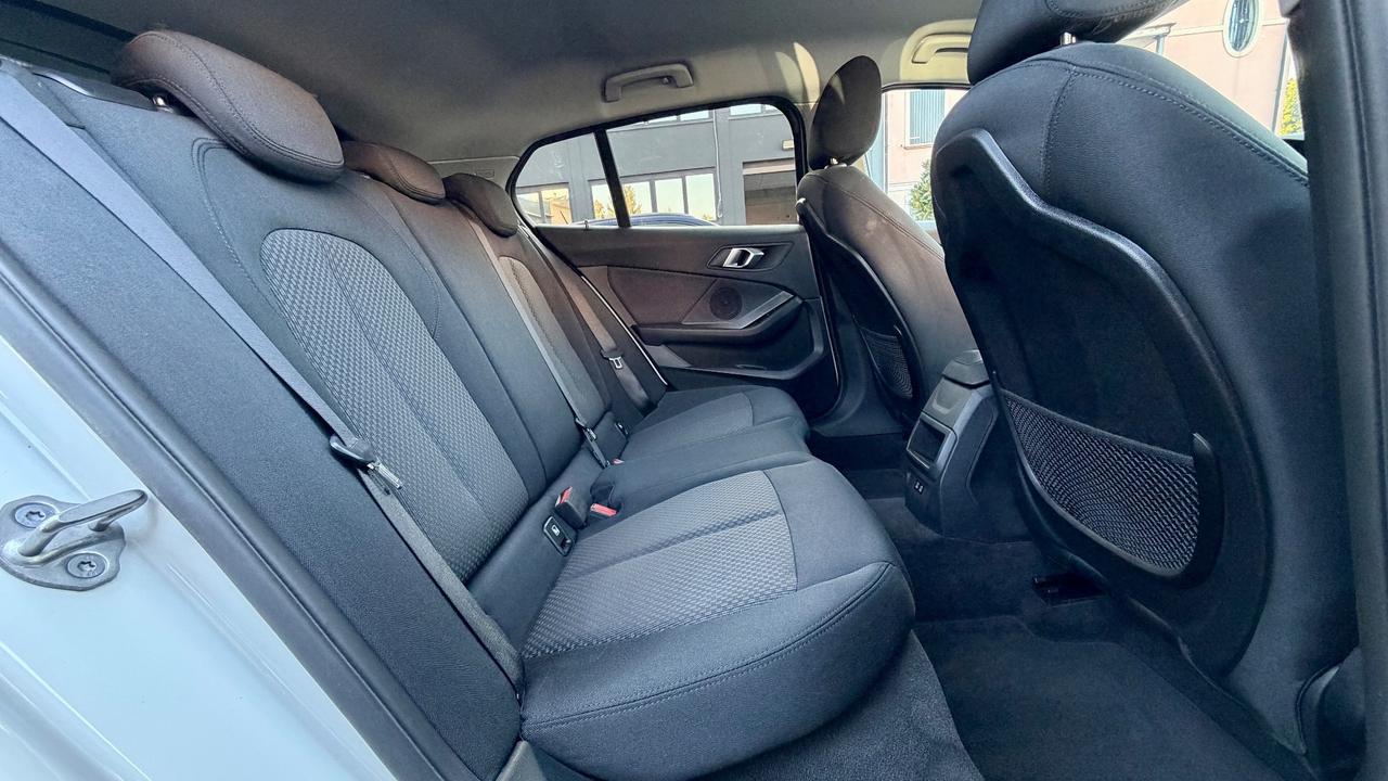 BMW 116D 1.5 BUSINESS ADVANTAGE 116 CV - CRUISE CONTROL, CARPLAY, NEOPATENTATI