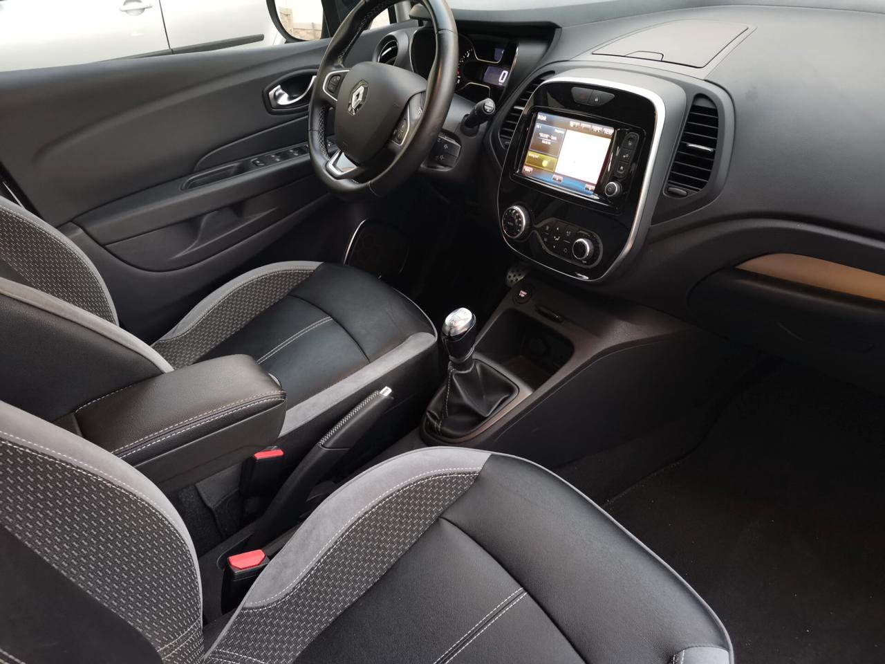 Renault Captur 1.5 dCi 110 CV BOSE sound edition