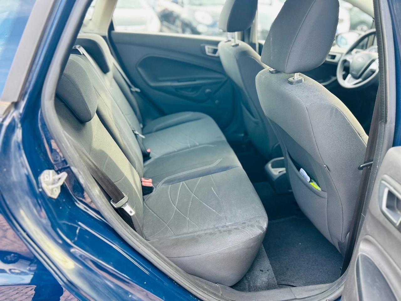 Ford Fiesta 1.5 TDCi 75CV 5 porte Titanium