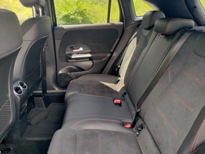 Mercedes-Benz GLA GLA 200 d Premium auto