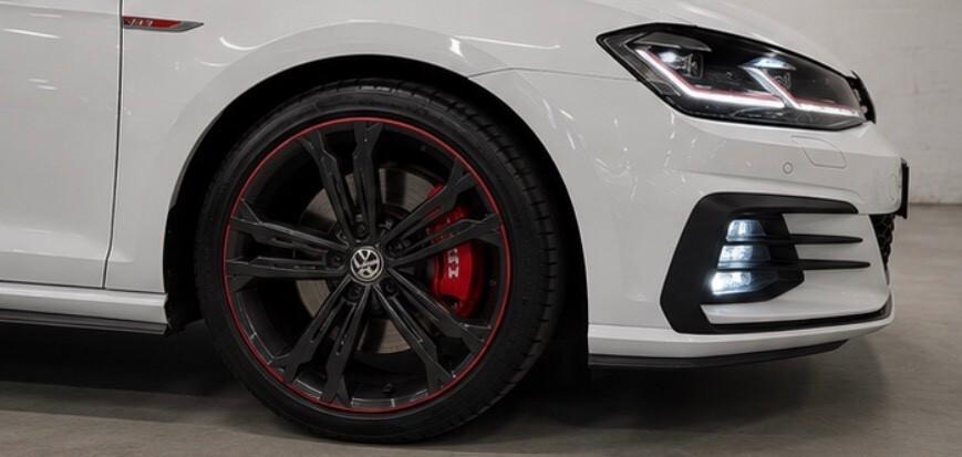 Volkswagen Golf GTI Performance 2.0 245 CV TSI DSG 5p. BMT