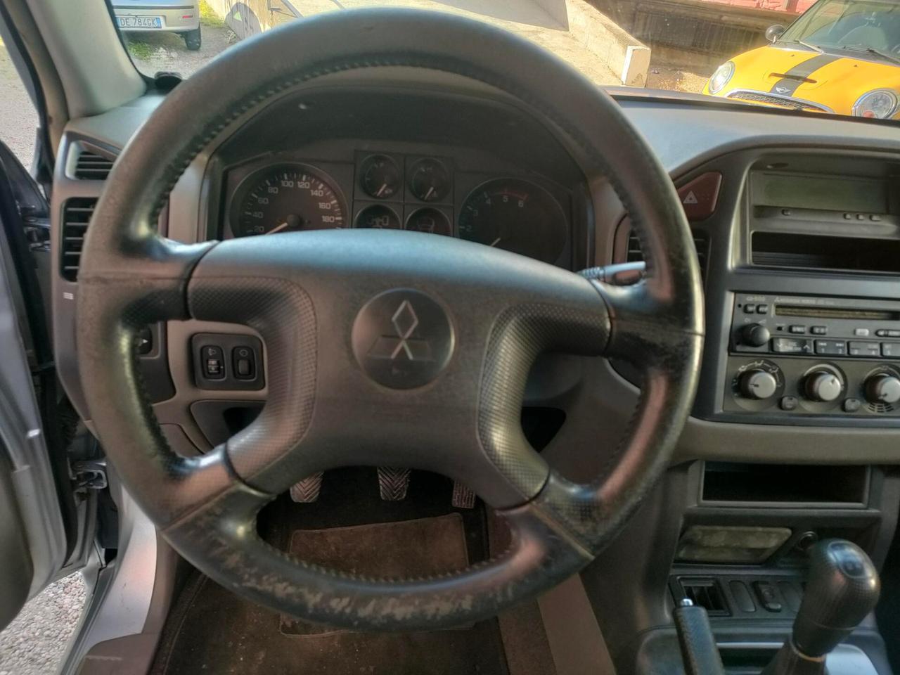 Mitsubishi Pajero 3.2 16V DI-D 7 posti e gancio
