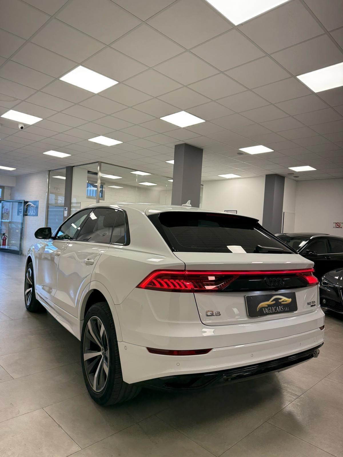 Audi Q8 50 TDI 286 CV quattro tiptronic Sport