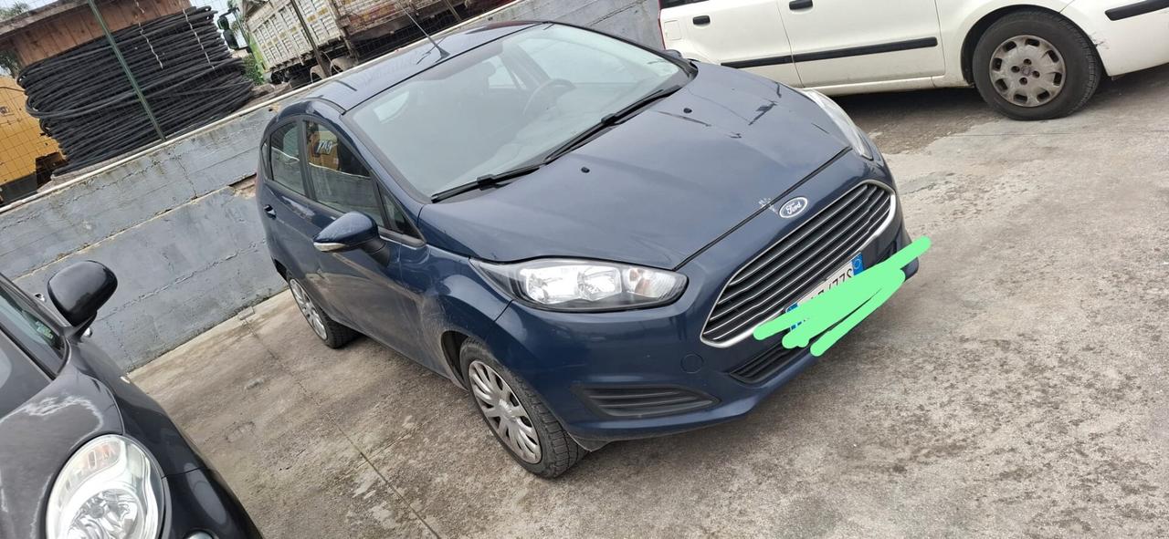 2016 GPL Ford Fiesta 1.4 5 porte Bz.- GPL Black & White Edition