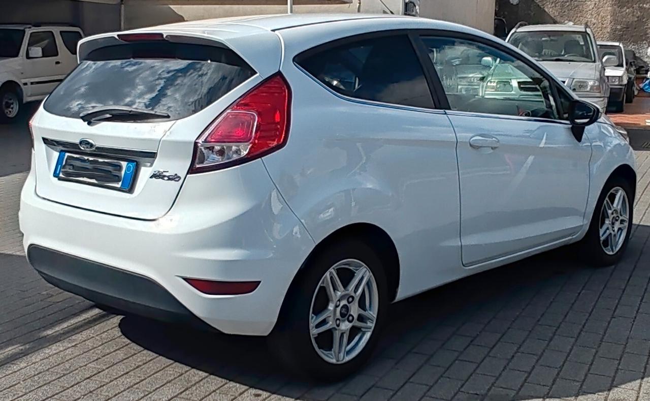 Ford Fiesta 1.6 TDCi 95CV 3 porte Individual