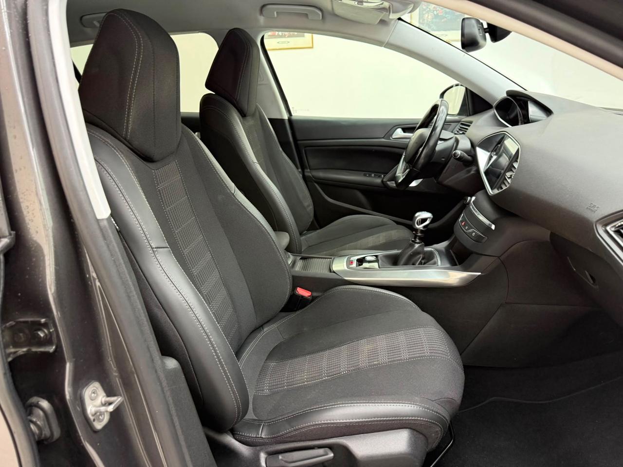 Peugeot 308 PureTech Turbo 130 S&S EAT8 GT Line