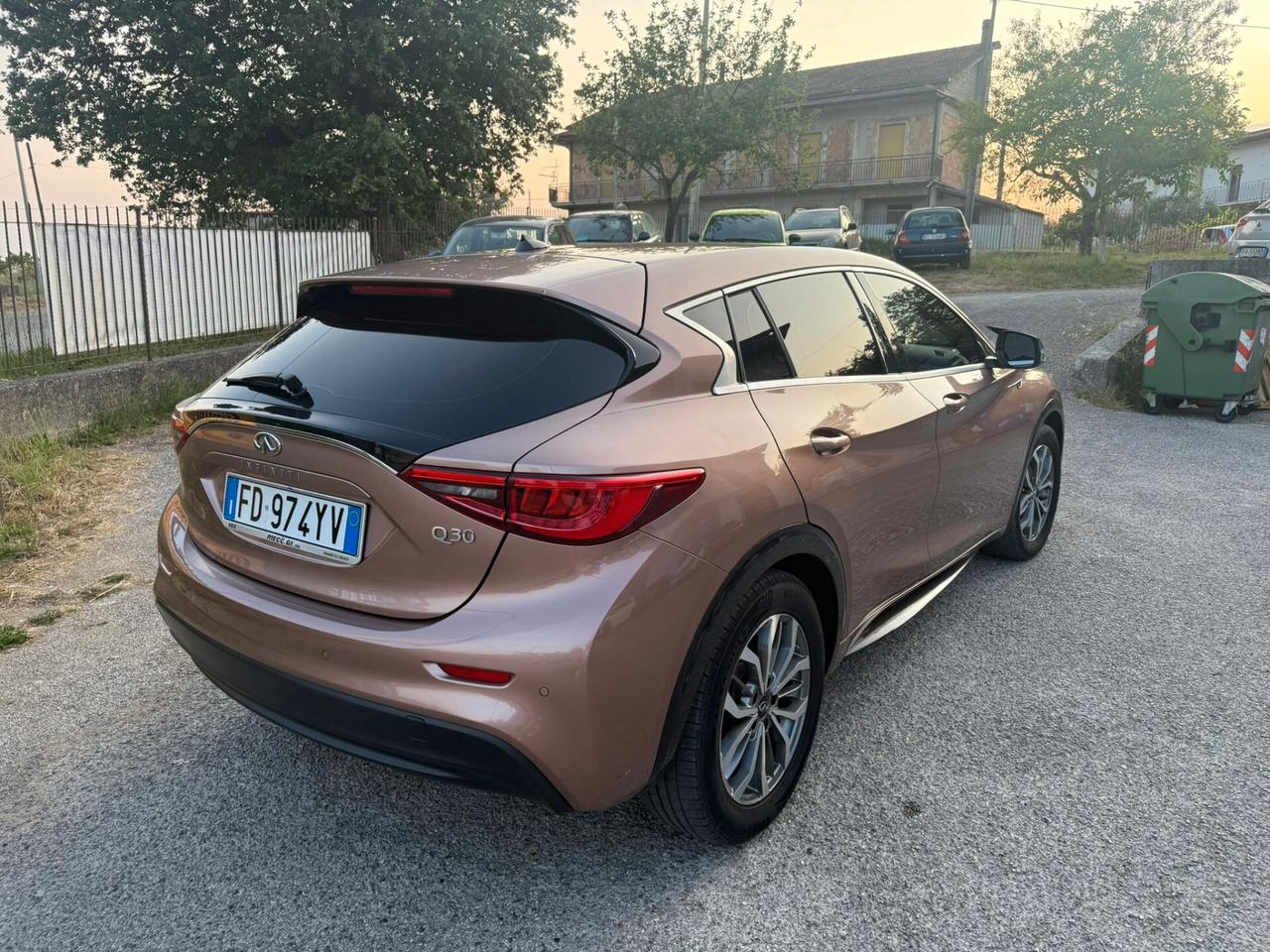 Infiniti Q30 2.2 diesel DCT AWD Premium Tech