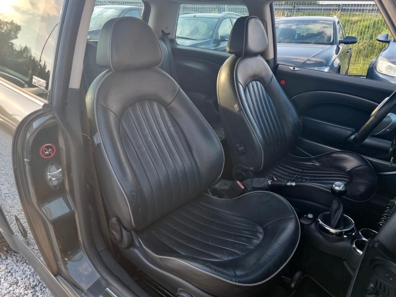 Mini 1.4 tdi One D Park line