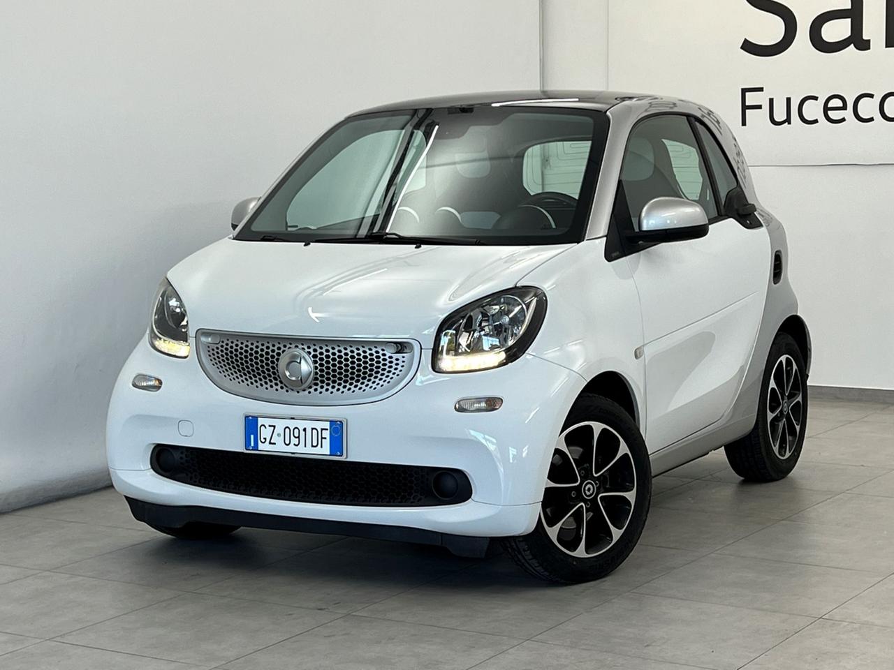 SMART Fortwo III 2015 Fortwo 1.0 Passion 71cv twinamic