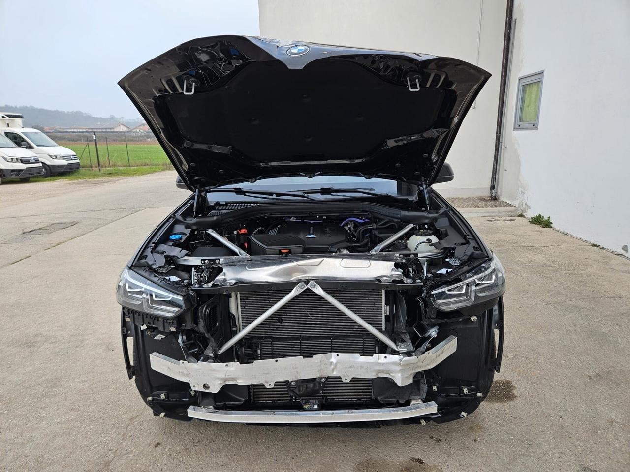 BMW X4 xdrive20d mhev 48V START INCIDENTATA