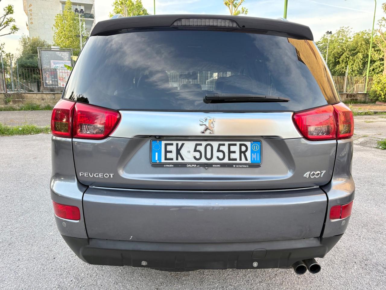 Peugeot 4007 2.2 HDi 156CV 4x4 automatico