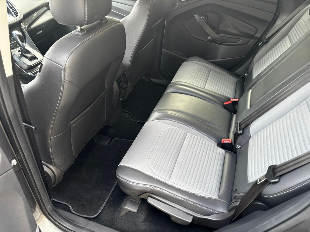 Ford Kuga 2.0 TDCI 180 CV S&S 4WD ST-Line CAMBIO AUTOMATICO BELLISSIMA PERMUTABILE