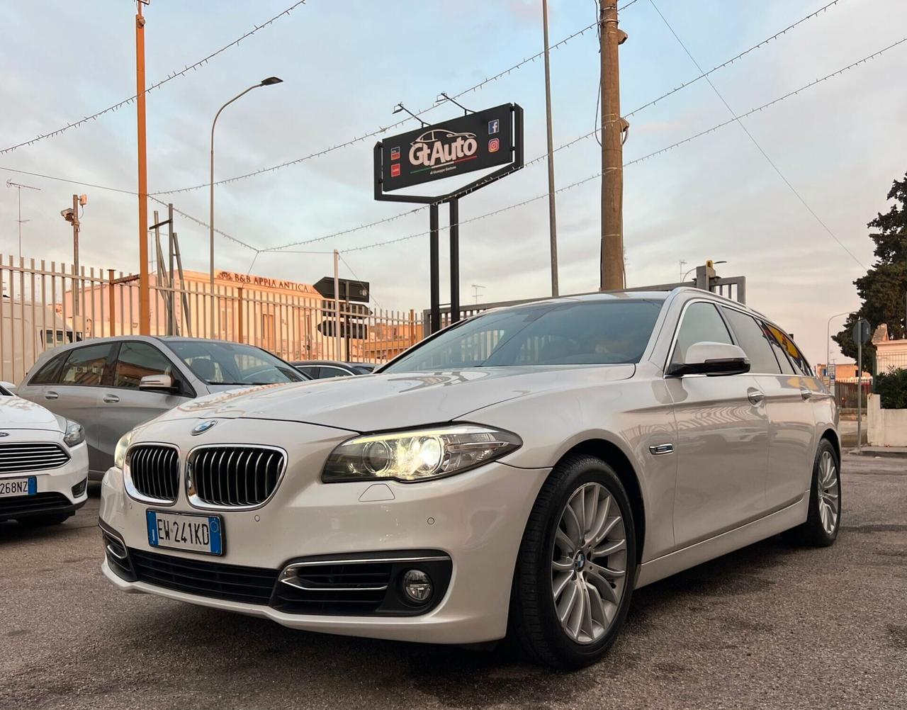 Bmw 520 520d xDrive Touring Luxury