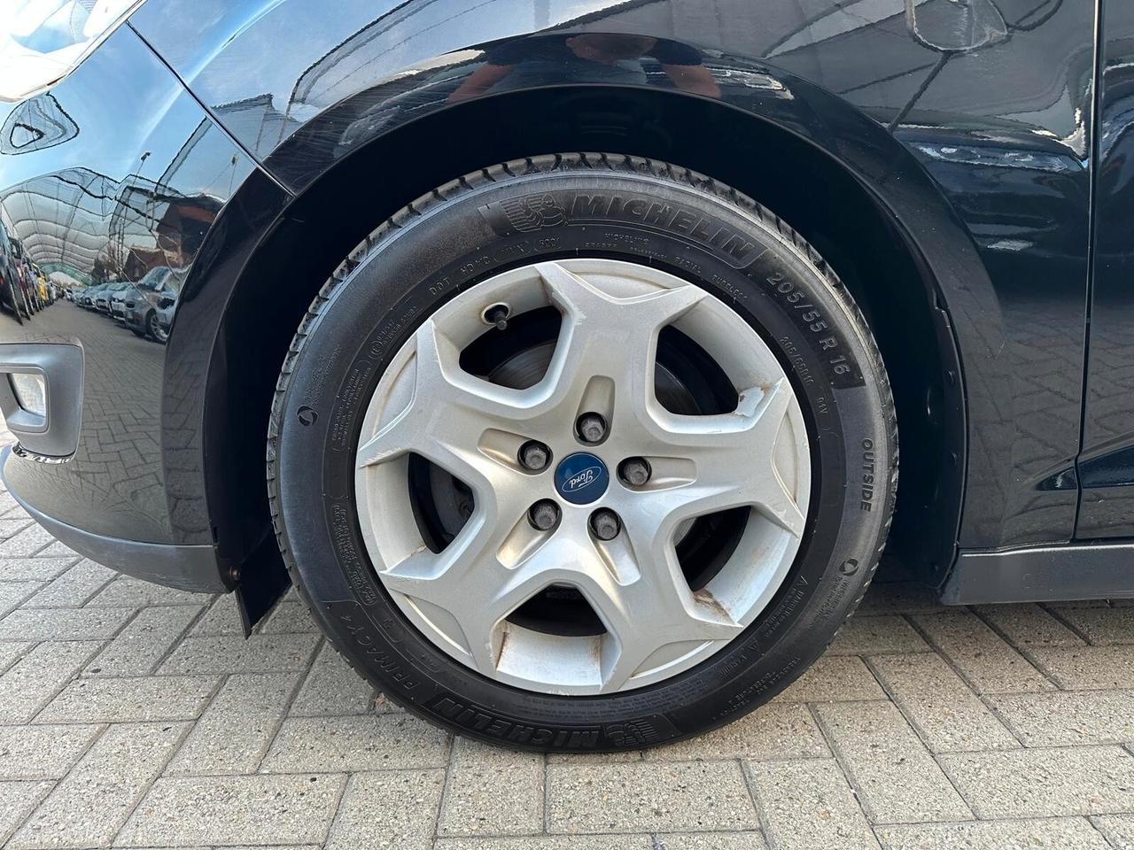 Ford C-Max 1.6 120CV GPL Titanium