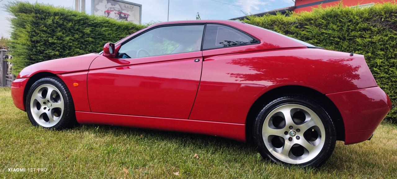 Alfa Romeo GTV 2.0 JTS 166cv PELLE MOMO