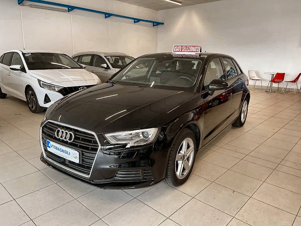 Audi A3 SPB BUSINESS 2.0 TDI S tronic 43000 KM