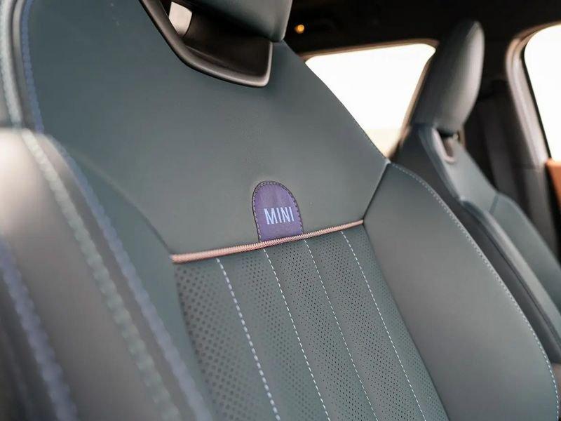 MINI Mini Countryman U25 Mini C Favoured Countryman