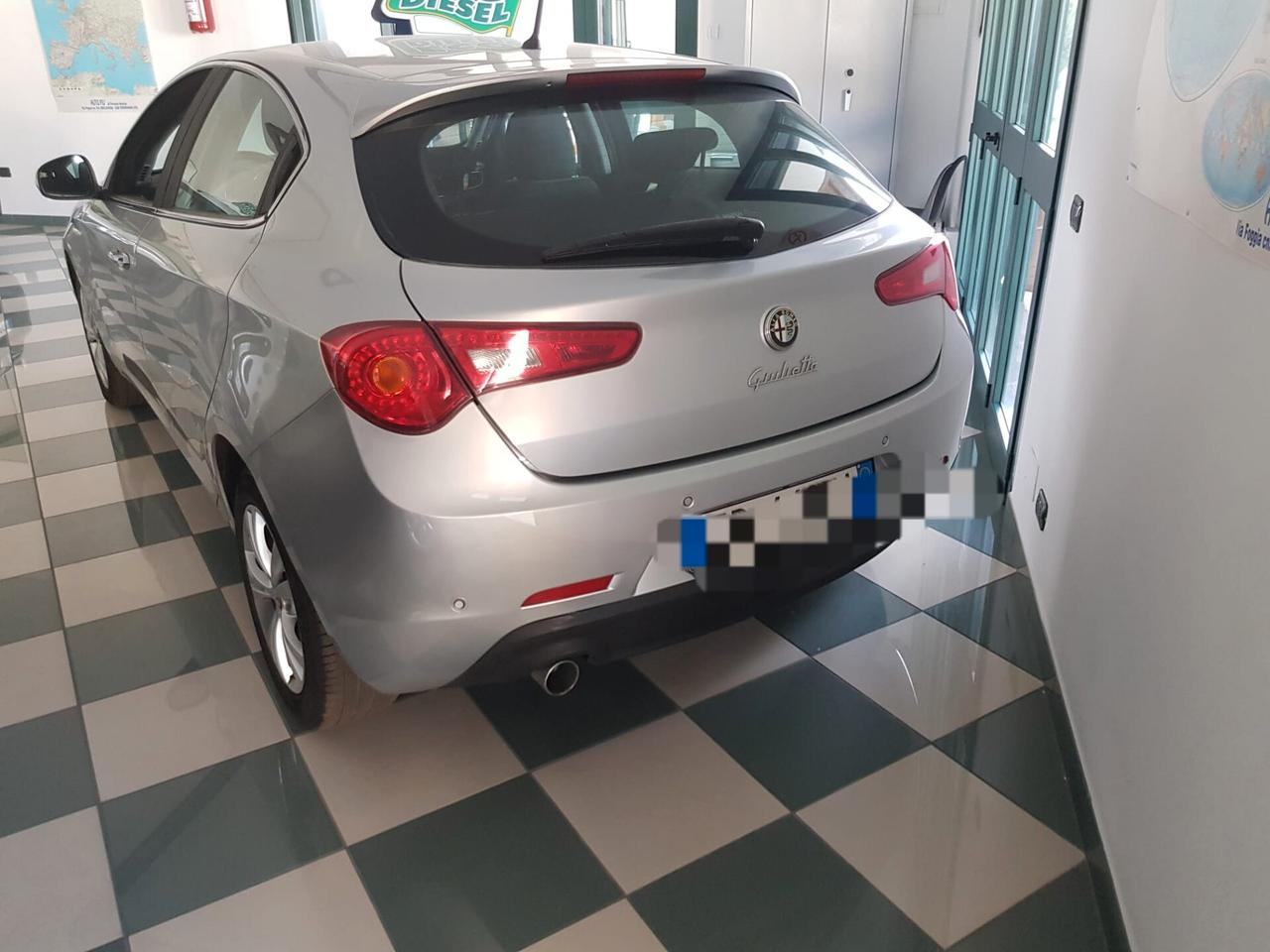 Alfa Romeo Giulietta 1.6 JTDm-2 105 CV Progression