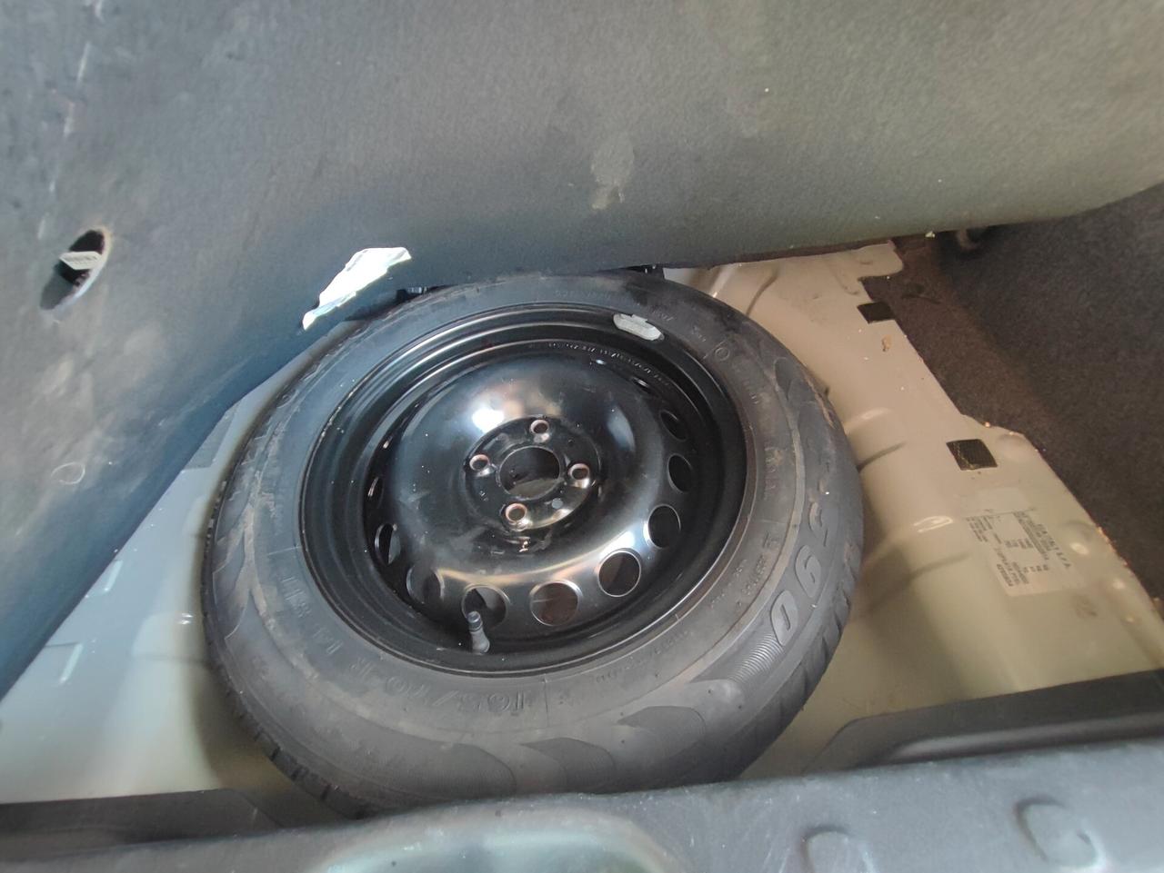 Fiat Panda 1.2 Connected by Wind