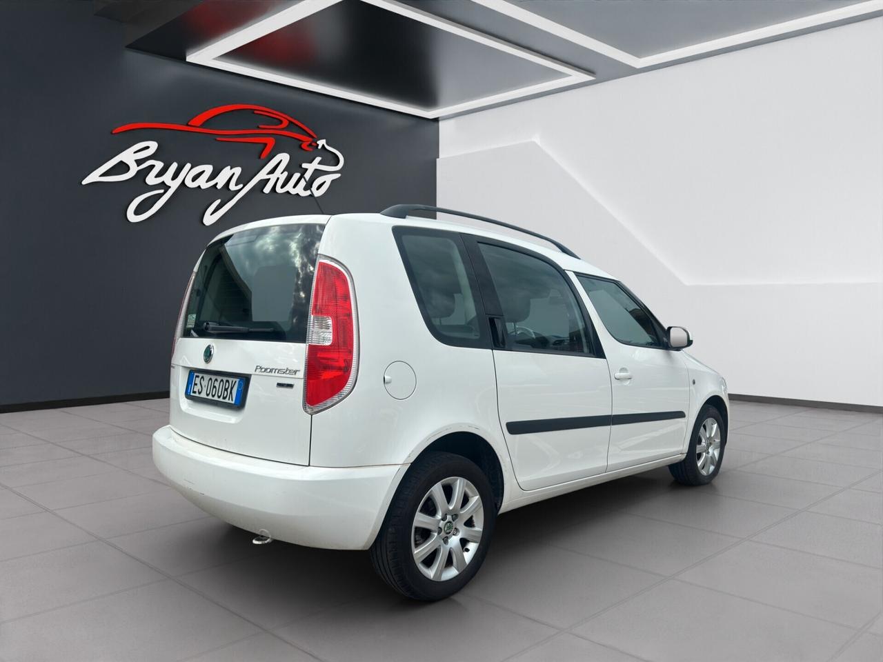 Skoda Roomster 1.2 TSI 86CV Scout