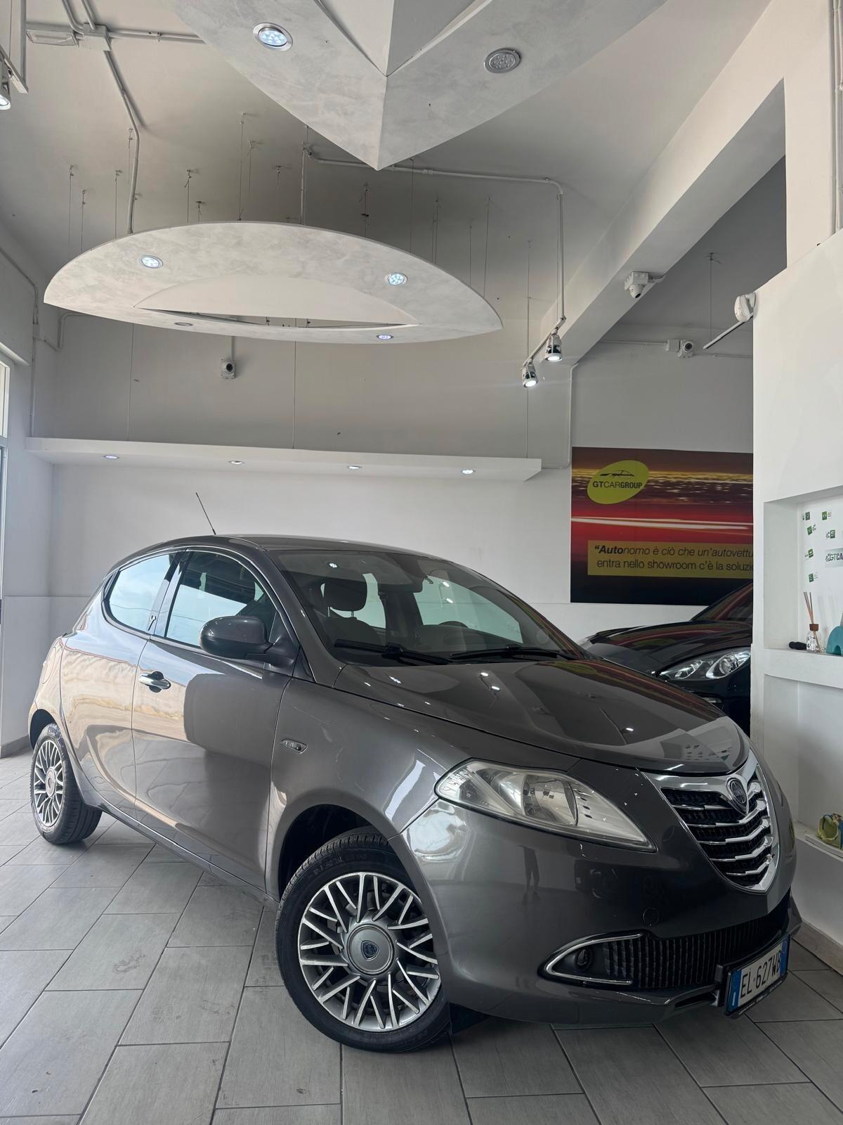 Lancia Ypsilon 1.2 69 CV 5 porte GPL Ecochic Gold