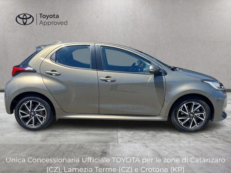 Toyota Yaris Hybrid Trend MY21