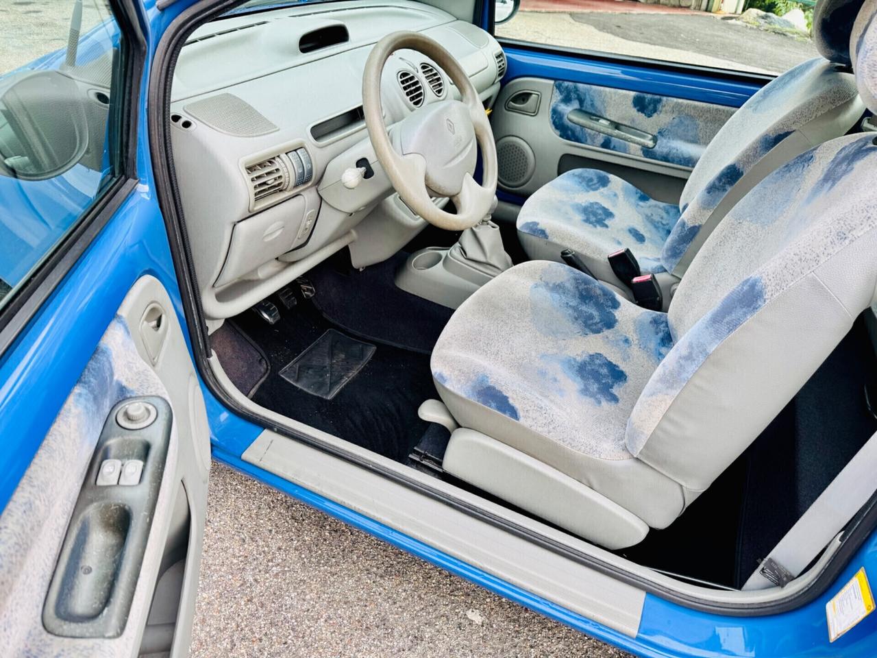 Renault Twingo 1.2i cat Privilège Ok Neopatentati