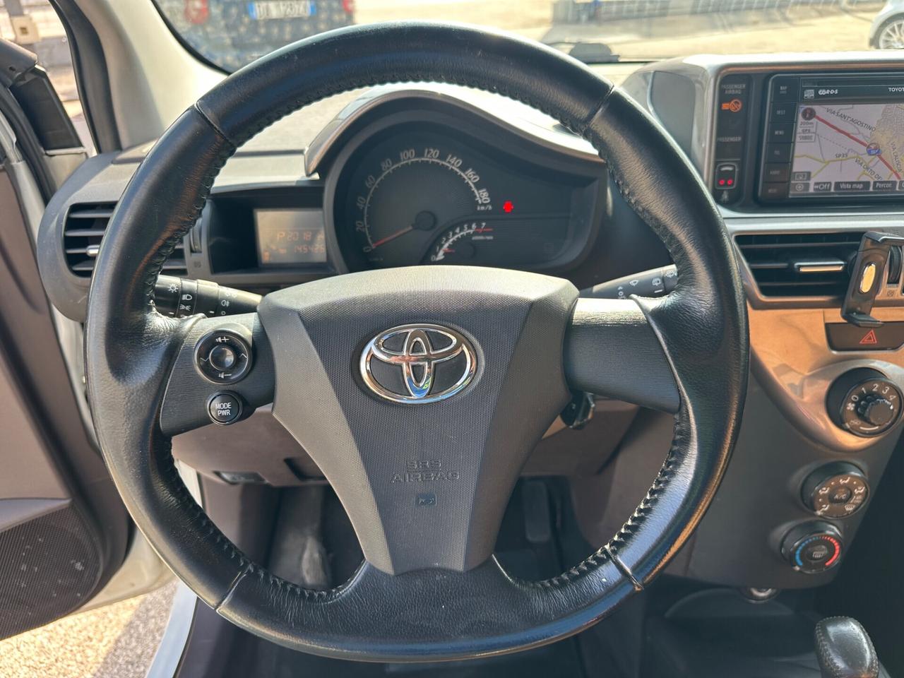 Toyota iQ 1.0