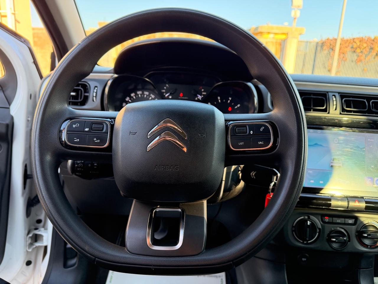 Citroen C3 1.5 BlueHDi 100cv Shine Pack CAR PLAY