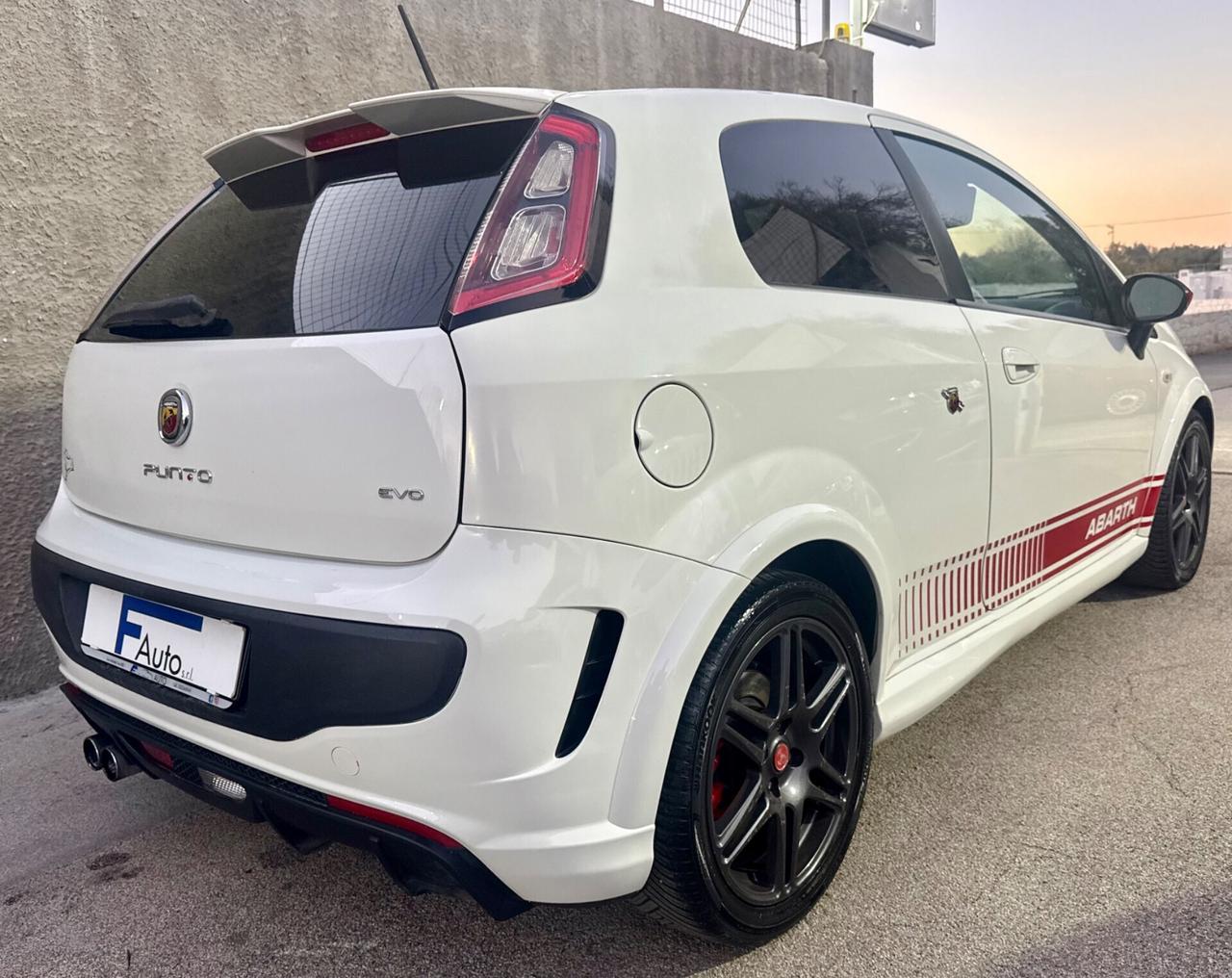 Abarth Punto EVO 1.4 16V Turbo Multiair S&S