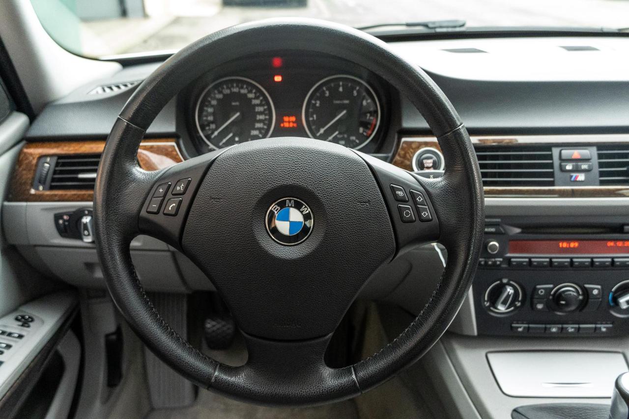 BMW 335 i xDrive 306CV KIT BMW PERFORMANCE CAMBIO MANUALE