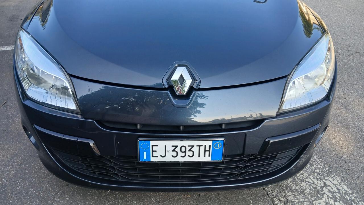 Renault Megane Mégane 1.6 BENZINA