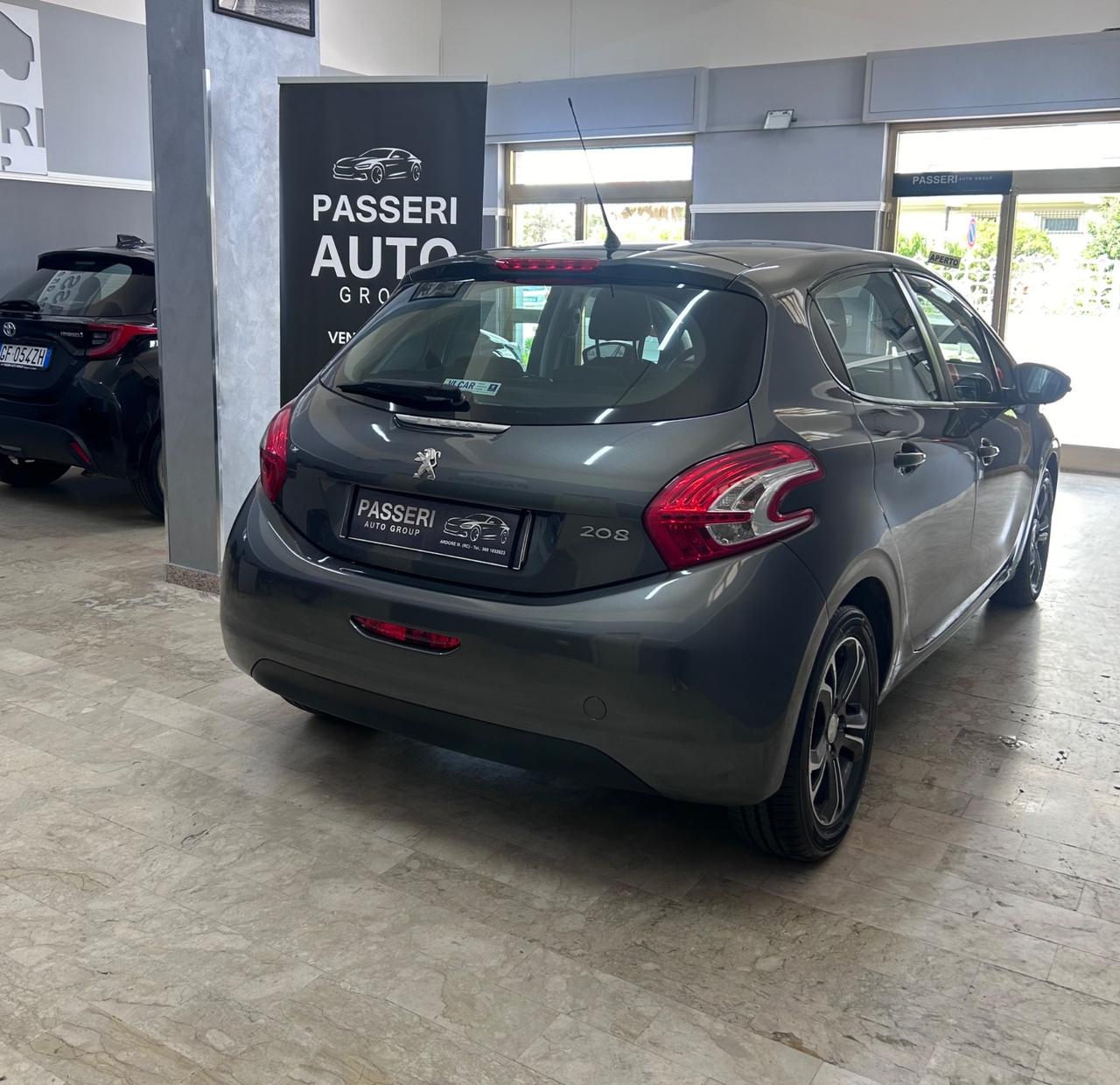 Peugeot 208 1.4 HDi 68 CV 5 porte Allure