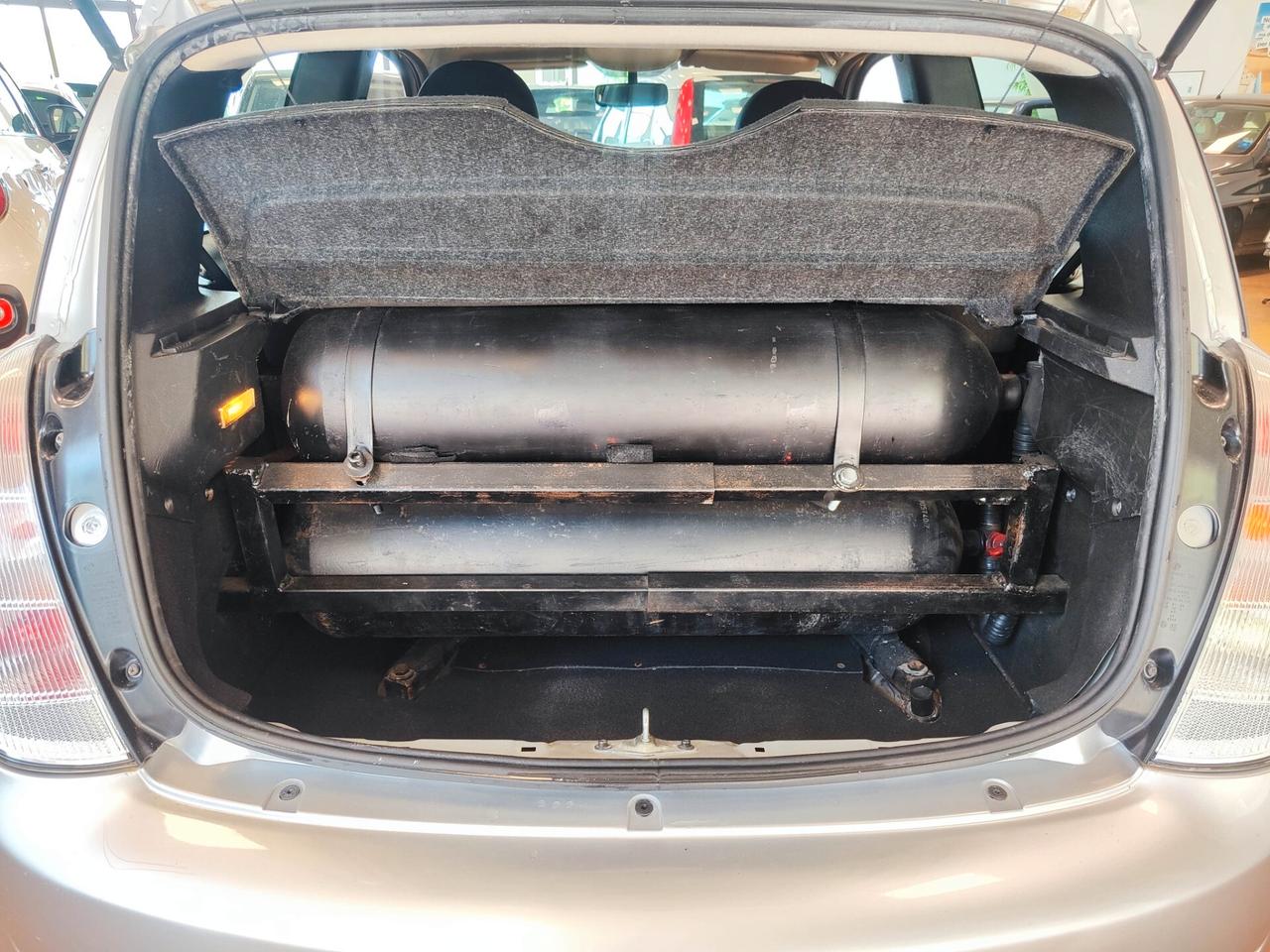 Lancia Ypsilon 1.2 -BENZINA/METANO-