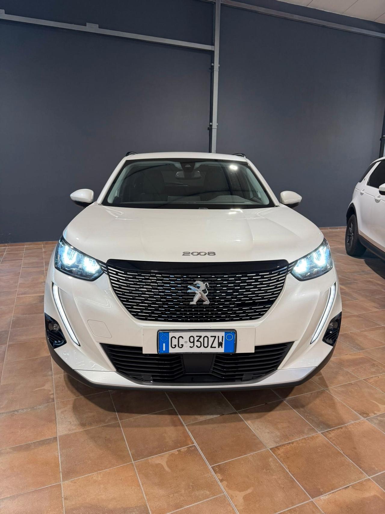 NEW PEUGEOT 2008 1.5hdi ALLURE MANUALE