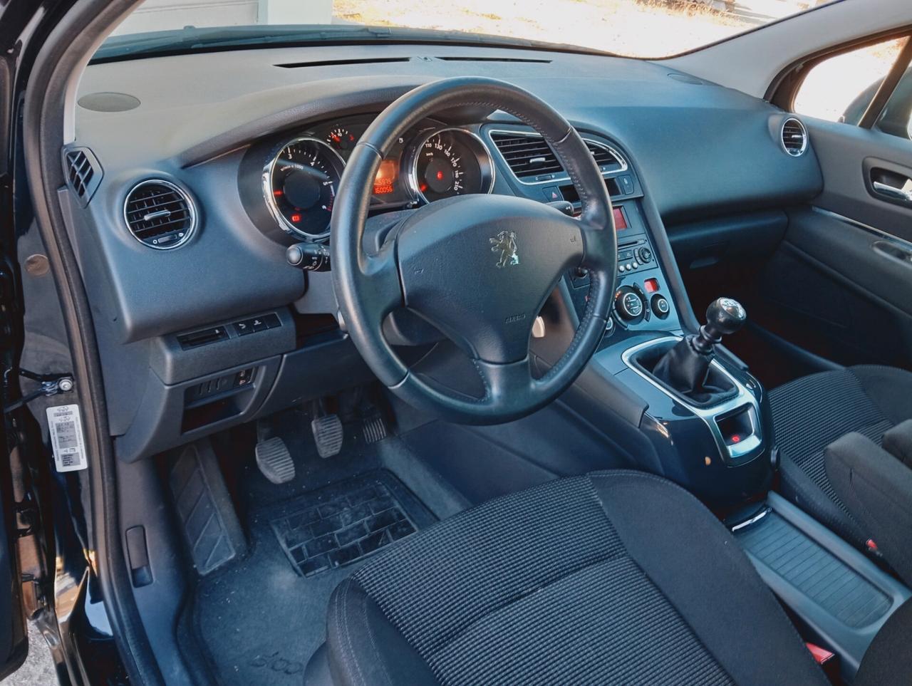 Peugeot 5008 2.0 HDi 150CV