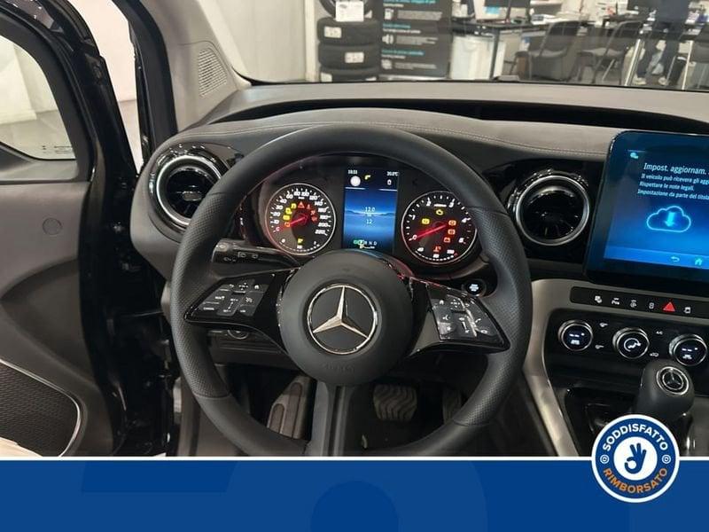 Mercedes-Benz Classe T 180 d AT