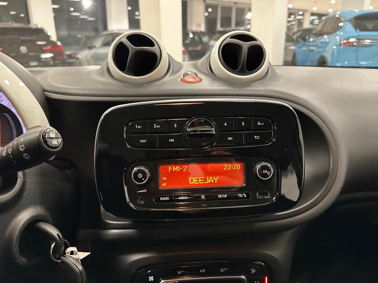 Smart ForFour 70 1.0 Passion Manuale - 2017